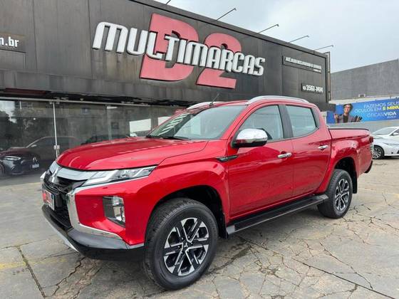 MITSUBISHI L200 TRITON 2.4 16V TURBO DIESEL SPORT HPE-S CD 4P 4X4 AUTOMÁTICO MITSUBISHI L200 TRITON 2.4 16V TURBO DIESEL SPORT HPE-S CD 4P 4X4 AUTOMÁTICO